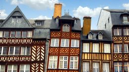 maisons a pans de bois